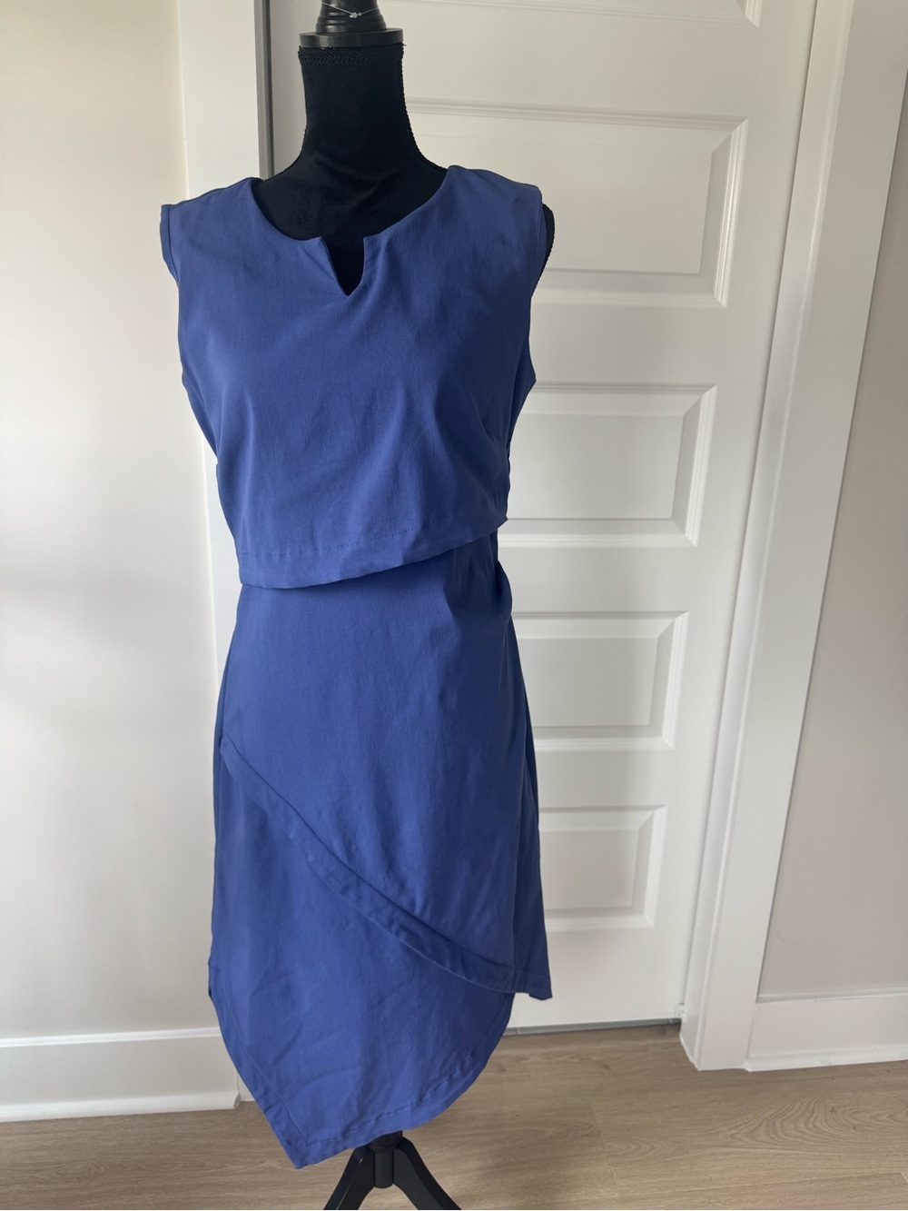 NWT 215$ Porto San Francisco Sleeveless layered Poppycock Dress in Periwinkle M - Picture 2 of 8